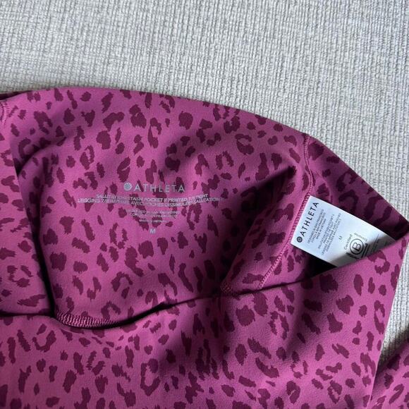 Pink leopard print leggings - Picture 4 of 4